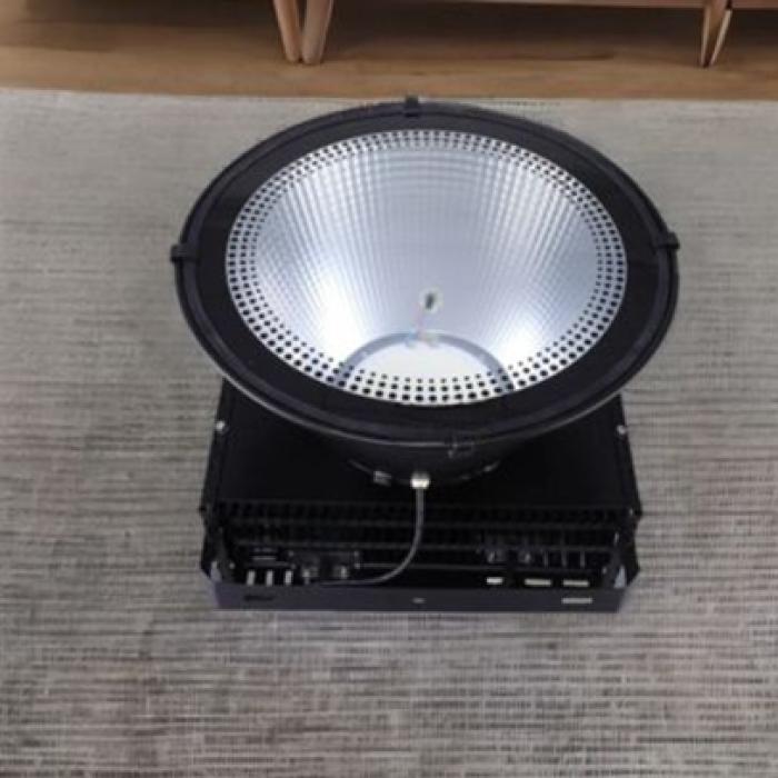 STADIUM DSTC LIGHTING